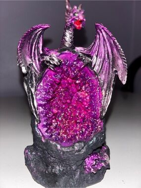 Purple Dragon Geode Accent Figurine - Decorative Home Accent